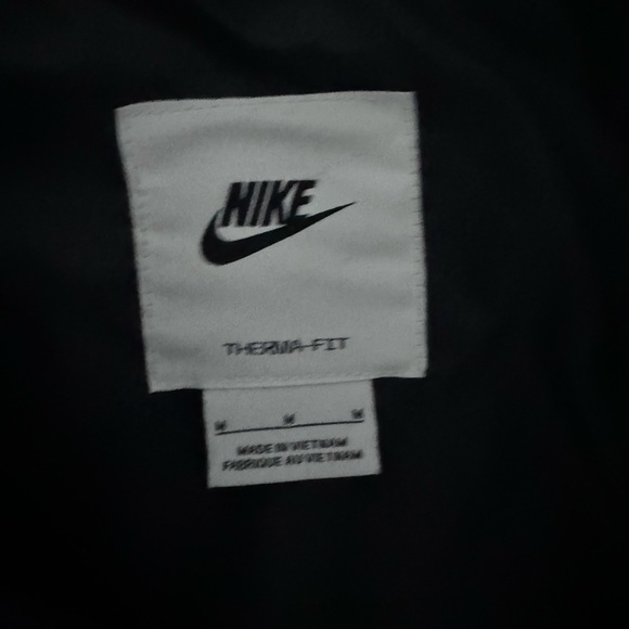 Nike jacket - Picture 3 of 5